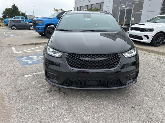2026 Chrysler Pacifica PACIFICA LIMITED