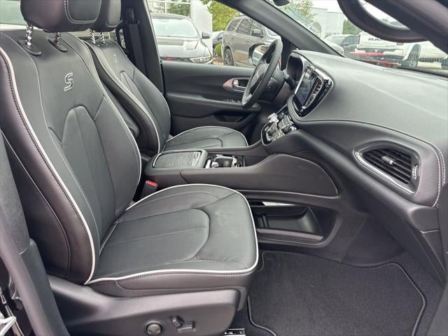 2026 Chrysler Pacifica PACIFICA LIMITED
