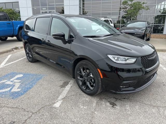 2026 Chrysler Pacifica PACIFICA LIMITED