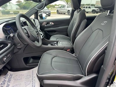 2026 Chrysler Pacifica PACIFICA LIMITED