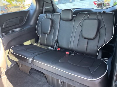 2027 Chrysler Pacifica PACIFICA LIMITED