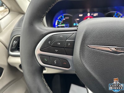 2023 Chrysler Pacifica Hybrid Touring L