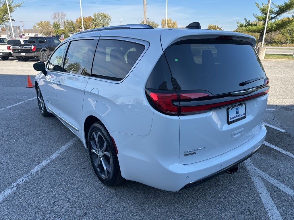 2026 Chrysler Pacifica Pinnacle