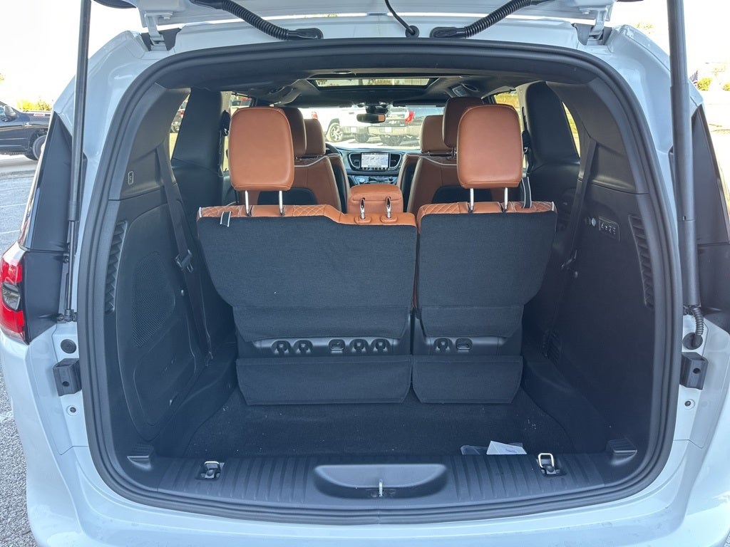 2026 Chrysler Pacifica Pinnacle