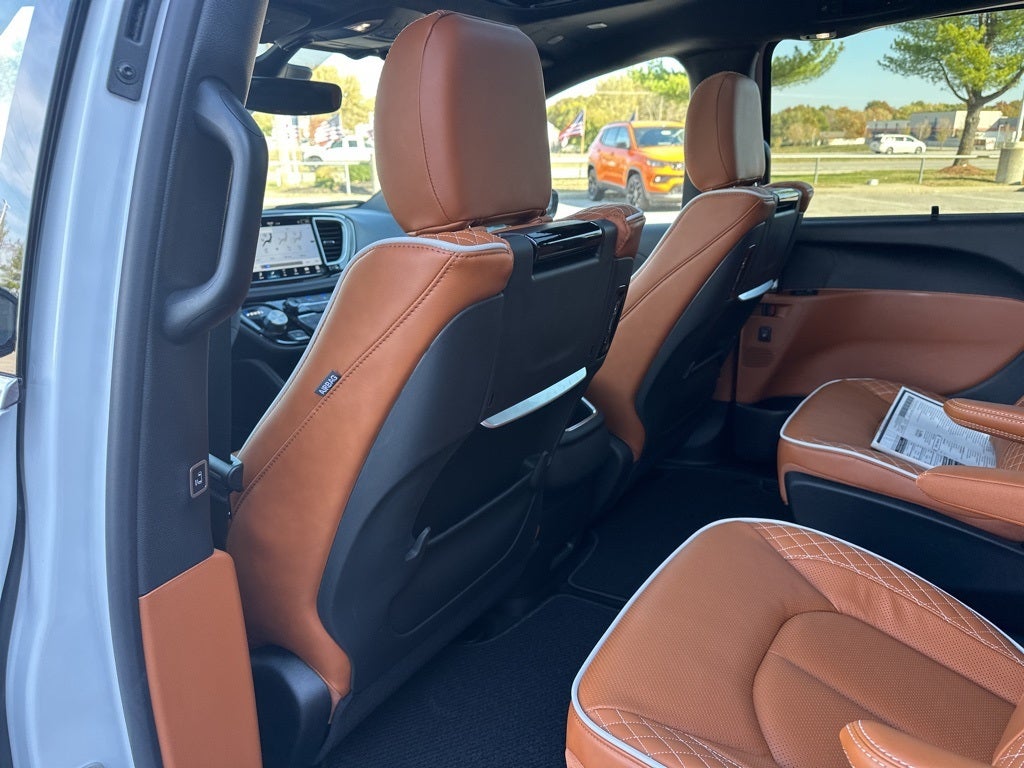 2026 Chrysler Pacifica Pinnacle