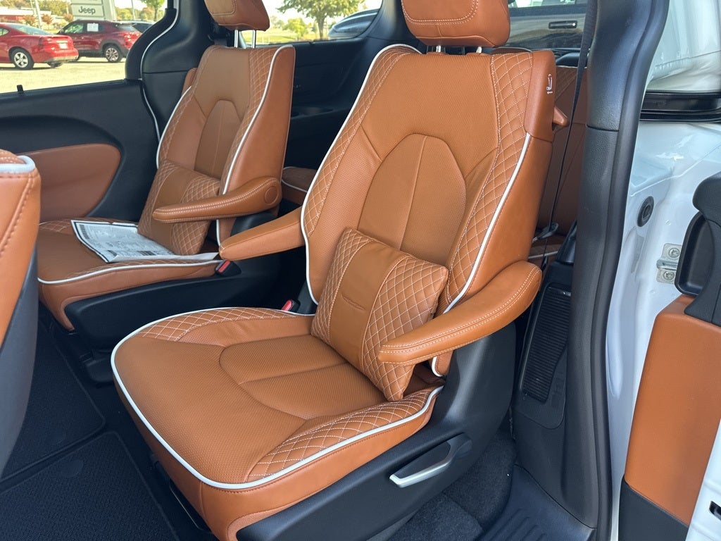 2026 Chrysler Pacifica Pinnacle