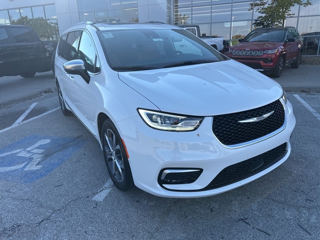 2026 Chrysler Pacifica Pinnacle