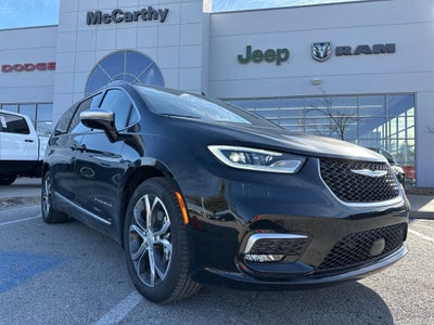 2026 Chrysler Pacifica Pinnacle
