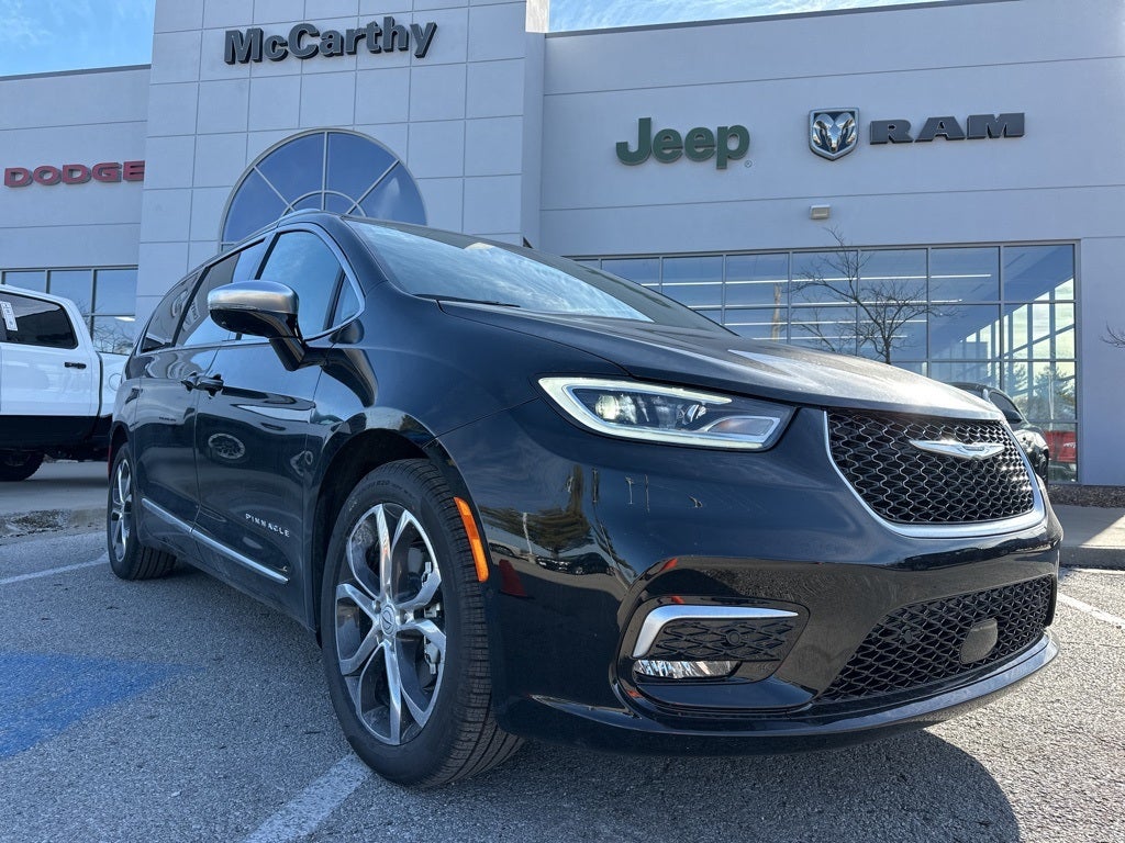 2026 Chrysler Pacifica Pinnacle