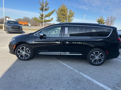 2026 Chrysler Pacifica Pinnacle