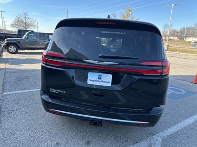2026 Chrysler Pacifica Pinnacle