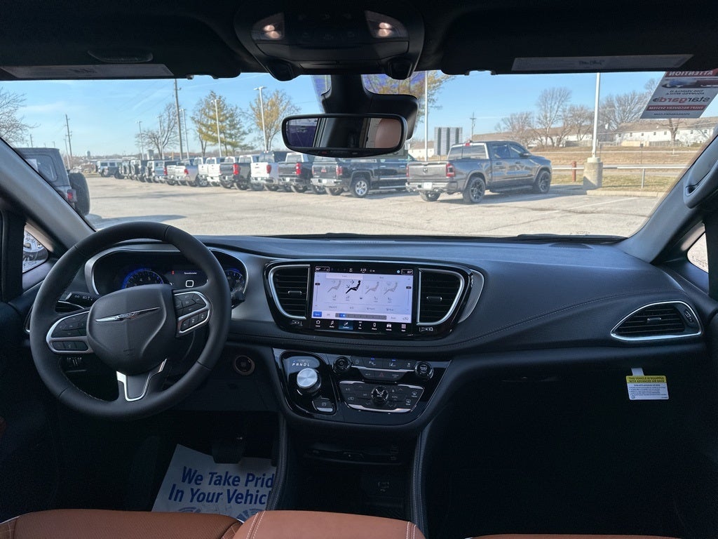 2026 Chrysler Pacifica Pinnacle