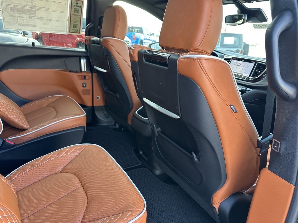 2026 Chrysler Pacifica Pinnacle