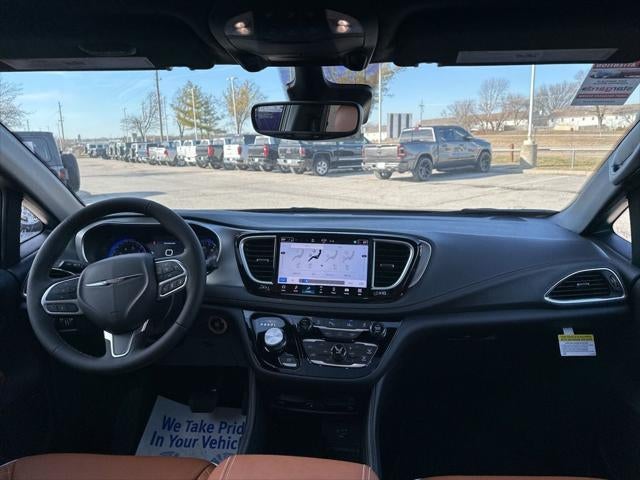 2026 Chrysler Pacifica PACIFICA PINNACLE