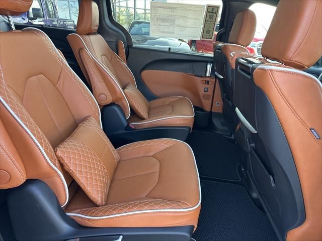 2026 Chrysler Pacifica PACIFICA PINNACLE
