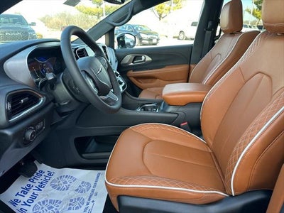 2026 Chrysler Pacifica PACIFICA PINNACLE