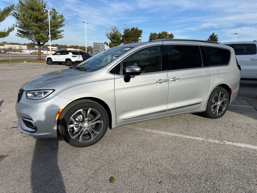 2026 Chrysler Pacifica Pinnacle