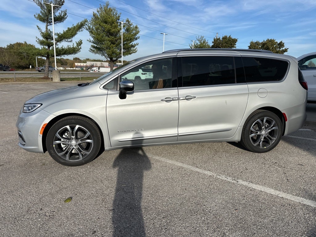 2026 Chrysler Pacifica Pinnacle