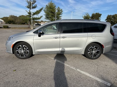 2026 Chrysler Pacifica Pinnacle