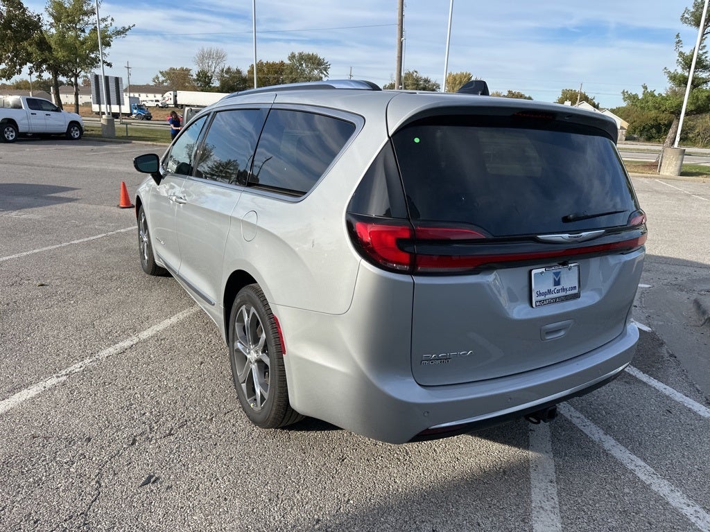 2026 Chrysler Pacifica Pinnacle