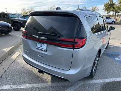 2026 Chrysler Pacifica Pinnacle