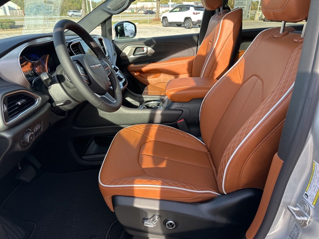 2026 Chrysler Pacifica Pinnacle
