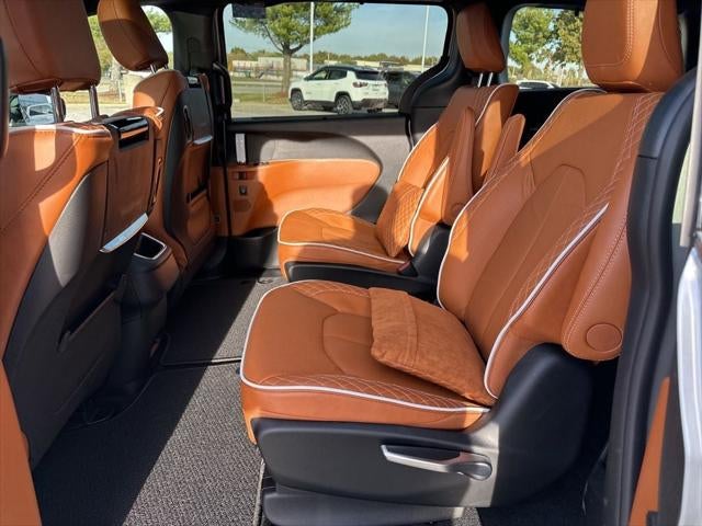 2026 Chrysler Pacifica PACIFICA PINNACLE