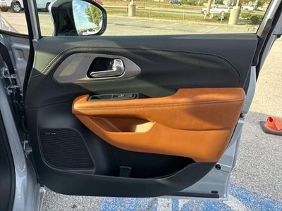 2026 Chrysler Pacifica PACIFICA PINNACLE