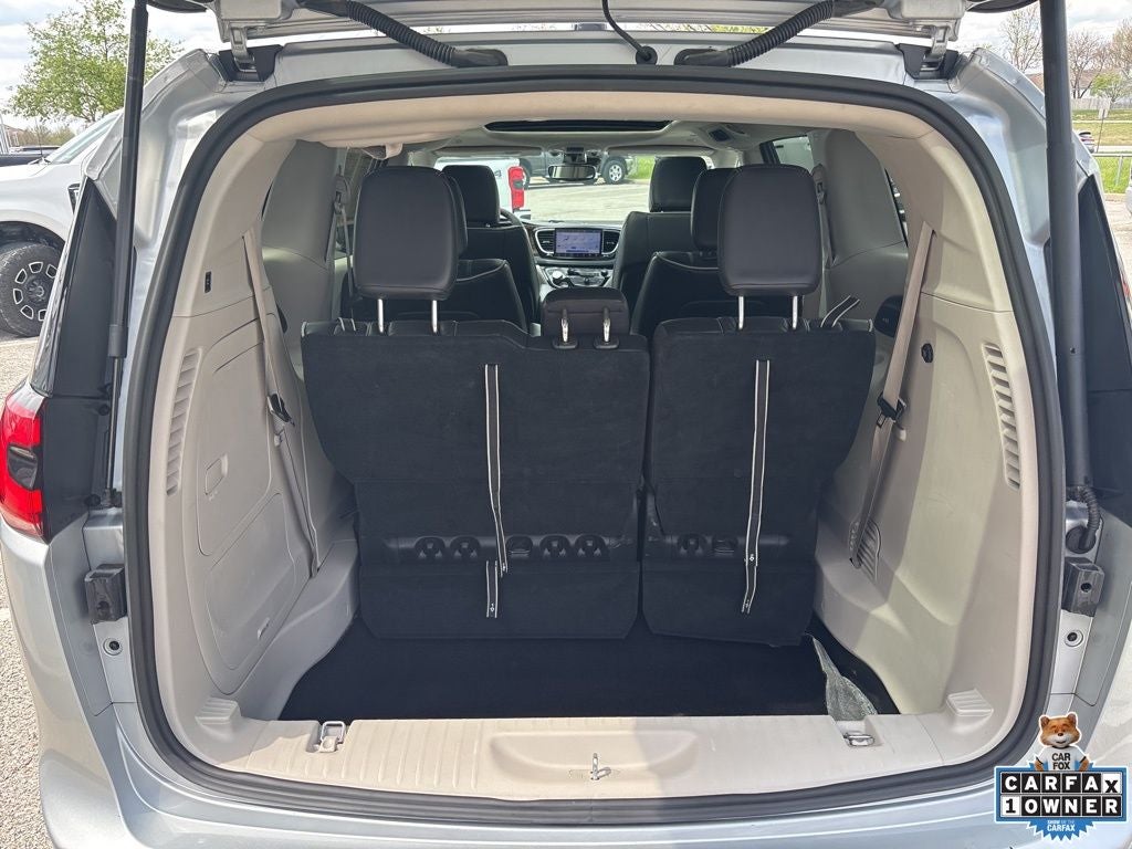 2023 Chrysler Pacifica Hybrid Limited