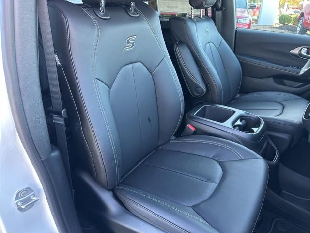 2026 Chrysler Pacifica PACIFICA SELECT AWD