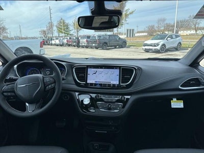 2026 Chrysler Pacifica PACIFICA SELECT AWD