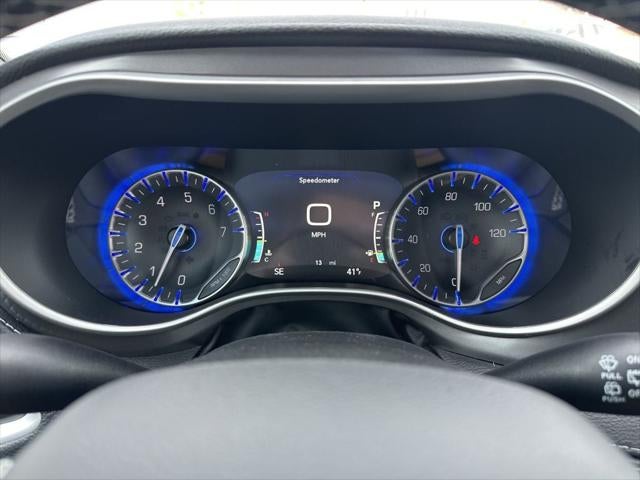 2026 Chrysler Pacifica PACIFICA SELECT AWD