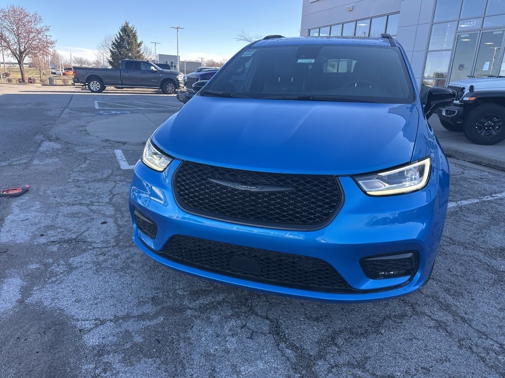 2026 Chrysler Pacifica Limited