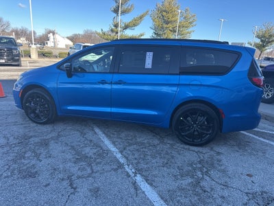 2026 Chrysler Pacifica Limited