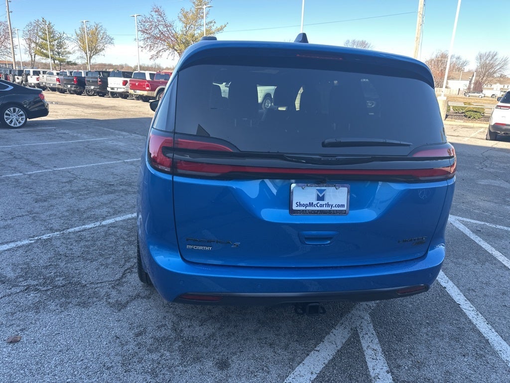 2026 Chrysler Pacifica Limited