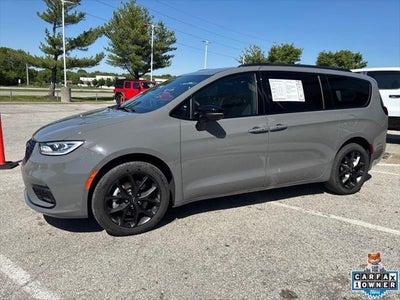 2025 Chrysler Pacifica Limited AWD
