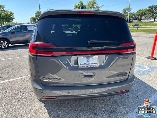 2025 Chrysler Pacifica Limited AWD