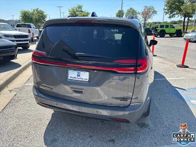 2025 Chrysler Pacifica Limited AWD