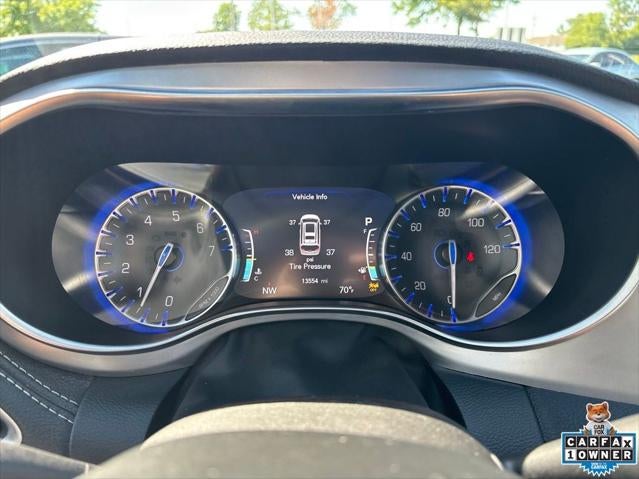 2025 Chrysler Pacifica Limited AWD