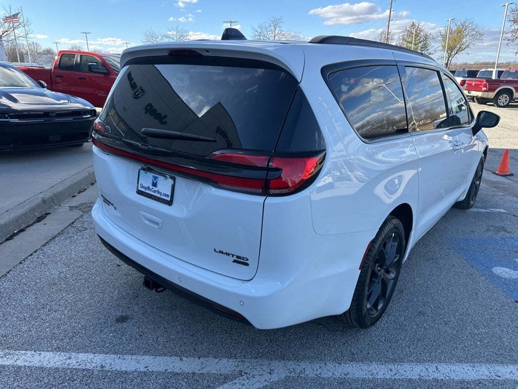 2026 Chrysler Pacifica Limited