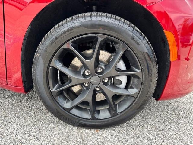 2027 Chrysler Pacifica PACIFICA LIMITED AWD