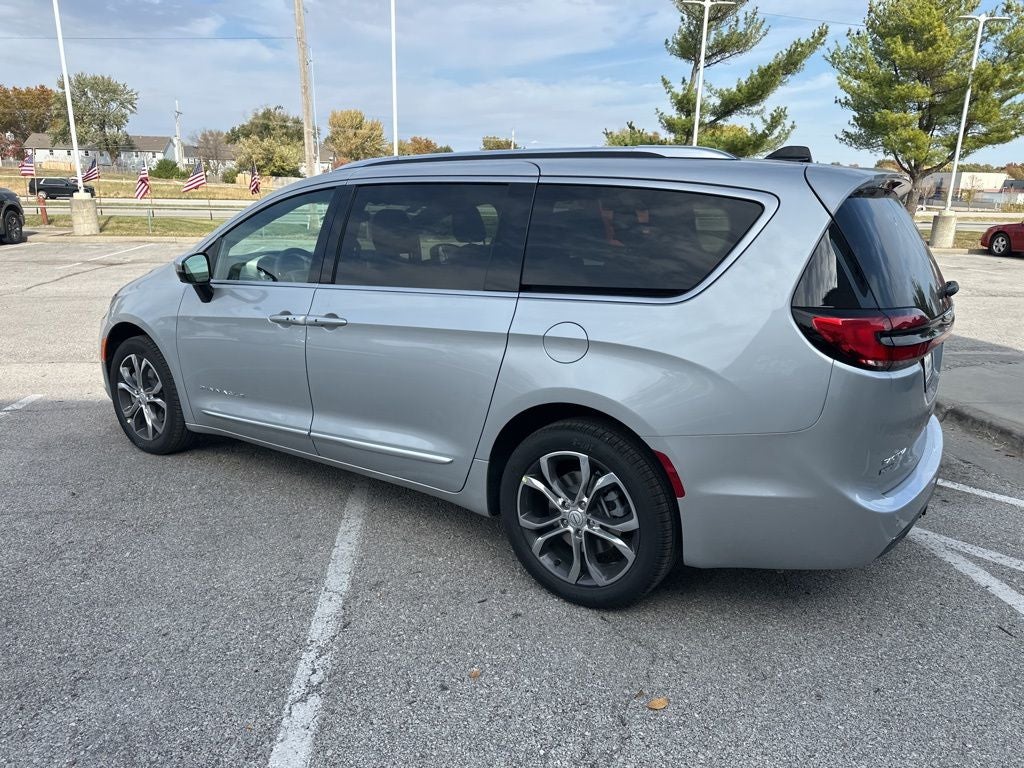 2026 Chrysler Pacifica Pinnacle