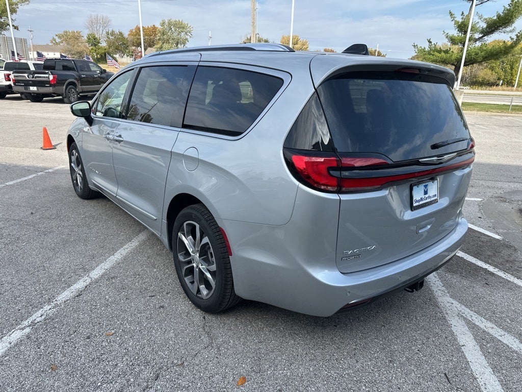 2026 Chrysler Pacifica Pinnacle