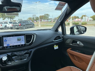 2026 Chrysler Pacifica Pinnacle