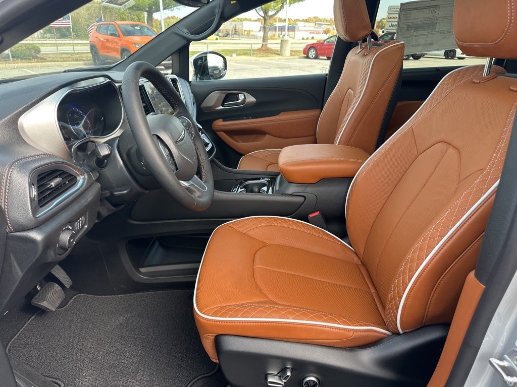 2026 Chrysler Pacifica Pinnacle