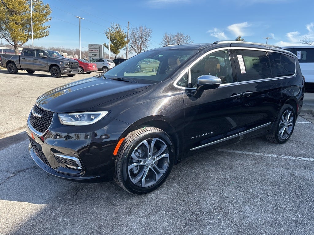 2026 Chrysler Pacifica Pinnacle