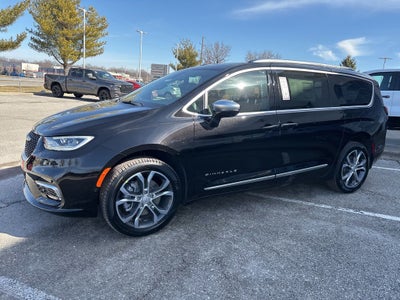 2026 Chrysler Pacifica Pinnacle