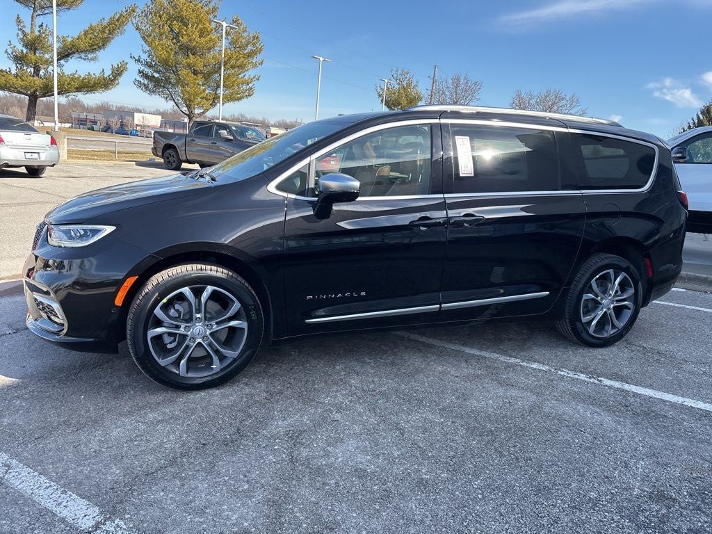 2026 Chrysler Pacifica Pinnacle