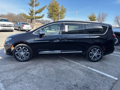2026 Chrysler Pacifica Pinnacle