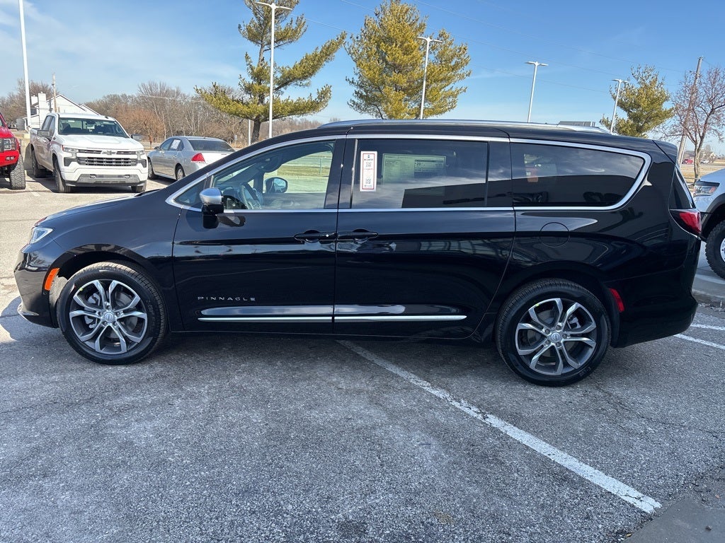 2026 Chrysler Pacifica Pinnacle